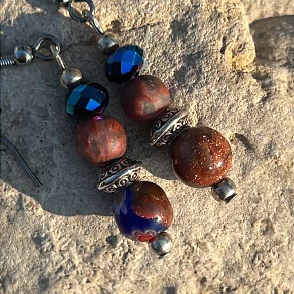 Sandstone & Red Turquoise Earrings. - Picture 7 of 7